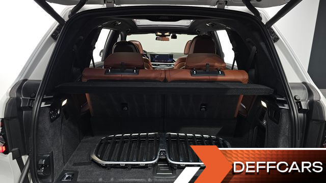 BMW X7 xDrive 40i M Sport 6STR купить на сайте DeffCars