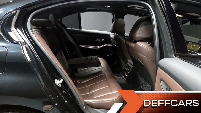 BMW 3-SERIES 330i xDrive M Sport купить на сайте DeffCars