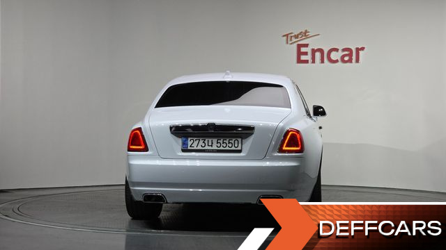 Rolls-Royce GHOST 6.6 EWB V12 купить на сайте DeffCars