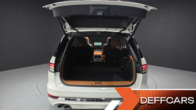 Lincoln AVIATOR 3.0 Black Label AWD купить на сайте DeffCars
