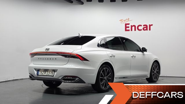 Hyundai GRANDEUR 2.5 Le Blanc купить на сайте DeffCars