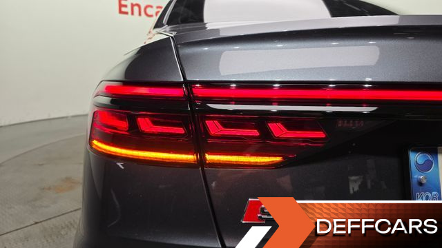 Audi S8 4.0 TFSI Quattro LWB купить на сайте DeffCars