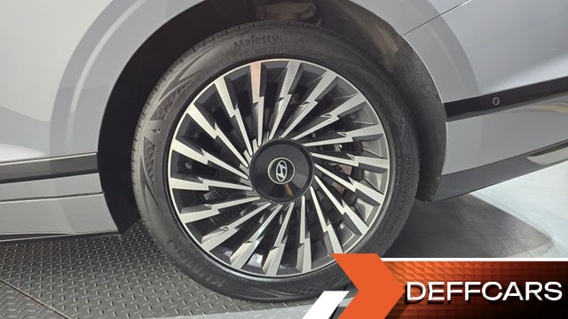 Hyundai GRANDEUR 2,5 Gasoline 2WD Calligraphy купить на сайте DeffCars