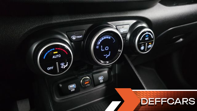 Hyundai VENUE 1,6 Premium купить на сайте DeffCars
