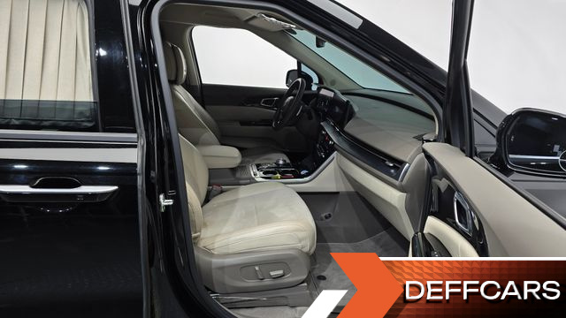 Kia CARNIVAL Gasoline 9-Seater Hi-Limousine Signature купить на сайте DeffCars
