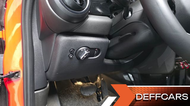 Mini COOPER 5Door Classic Third Generation купить на сайте DeffCars