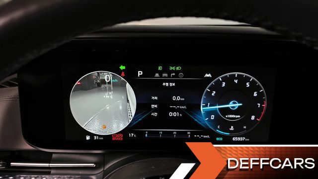 Kia CARNIVAL Gasoline 7-Seater Hi-Limousine Signature купить на сайте DeffCars