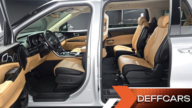 Kia CARNIVAL Diesel 9-Seater Noblesse купить на сайте DeffCars