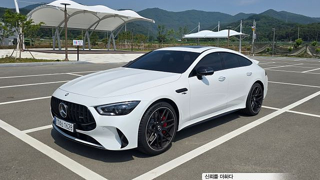 Mercedes AMG GT 4도어 43 4MATIC+ Great White купить на сайте DeffCars