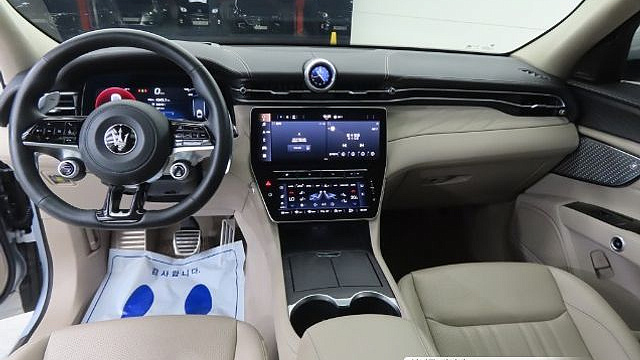 Maserati GRECALE 2.0 AWD GT купить на сайте DeffCars