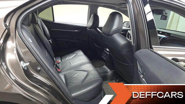 Toyota CAMRY 2.5 купить на сайте DeffCars
