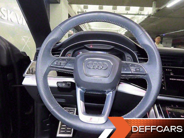 Audi Q8 50 TDI Quattro Premium купить на сайте DeffCars