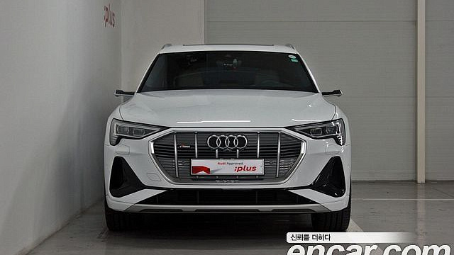 Audi E-TRON 55 Quattro Sportback купить на сайте DeffCars