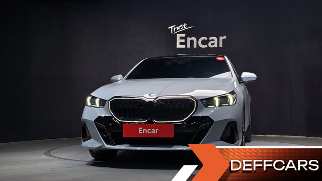 BMW 5-SERIES 520i M Sport купить на сайте DeffCars