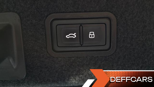 Audi A8 55 TFSI Quattro LWB купить на сайте DeffCars