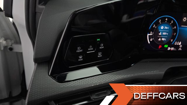 Volkswagen GOLF 2.0 GTI купить на сайте DeffCars
