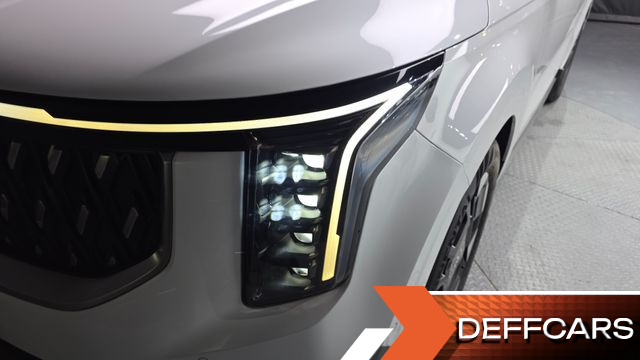 Kia CARNIVAL Gasoline 9-Seater Signature купить на сайте DeffCars