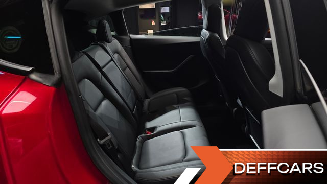 Tesla MODEL Y Standard Range RWD купить на сайте DeffCars