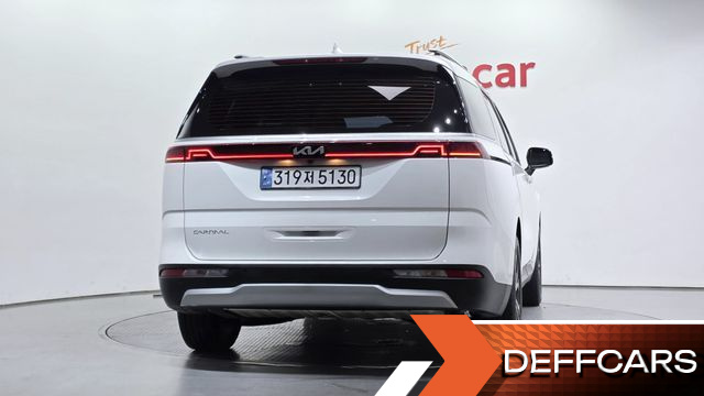 Kia CARNIVAL 9-Seater Prestige купить на сайте DeffCars