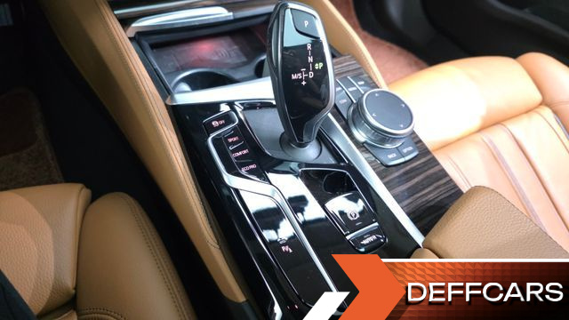 BMW 5-SERIES 520i Luxury купить на сайте DeffCars