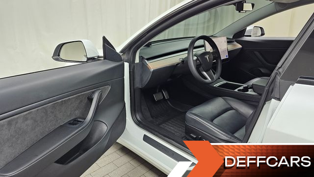 Tesla MODEL 3 Long Range AWD купить на сайте DeffCars