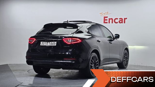 Maserati LEVANTE 3.0 AWD GranSport купить на сайте DeffCars