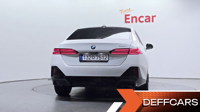 BMW 5-SERIES 520i M Sport купить на сайте DeffCars