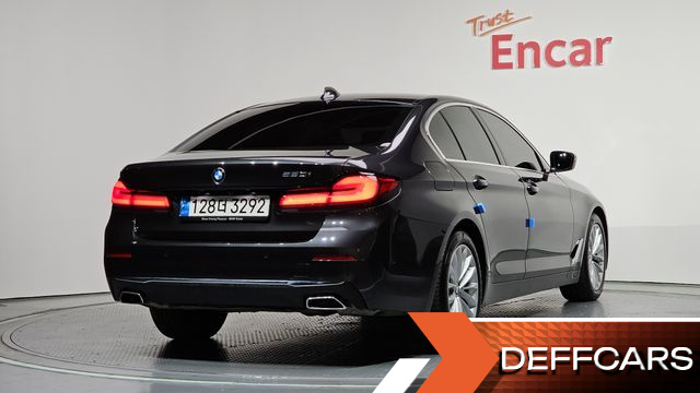 BMW 5-SERIES 520i Luxury купить на сайте DeffCars