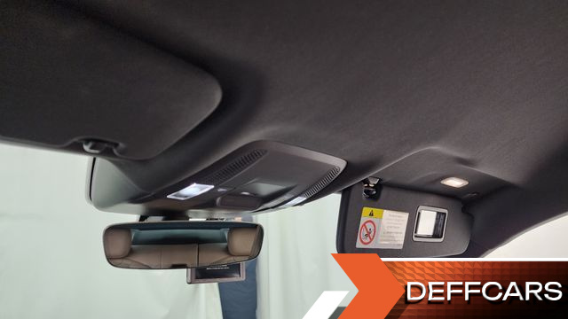 Porsche TAYCAN Base купить на сайте DeffCars
