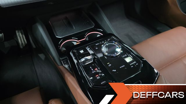 BMW 5-SERIES 530i xDrive M Sport купить на сайте DeffCars