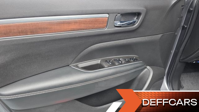 Renault-KoreaSamsung QM6 2.0 LPe RE Signature 2WD купить на сайте DeffCars