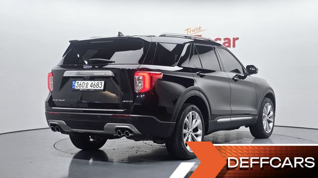 Ford EXPLORER 3.0 Platinum 4WD купить на сайте DeffCars