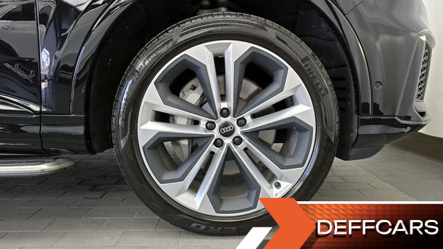 Audi Q7 55 TFSI Quattro Premium купить на сайте DeffCars
