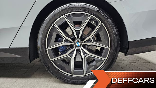 BMW 5-SERIES 520i M Sport купить на сайте DeffCars