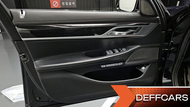 BMW 7-SERIES 730d xDrive M Sport купить на сайте DeffCars