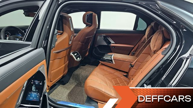 BMW 7-SERIES 740d xDrive M Sport купить на сайте DeffCars