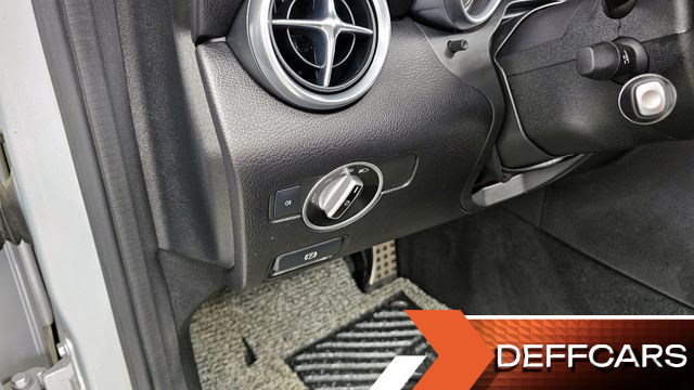 Mercedes SLC-CLASS SLC200 купить на сайте DeffCars