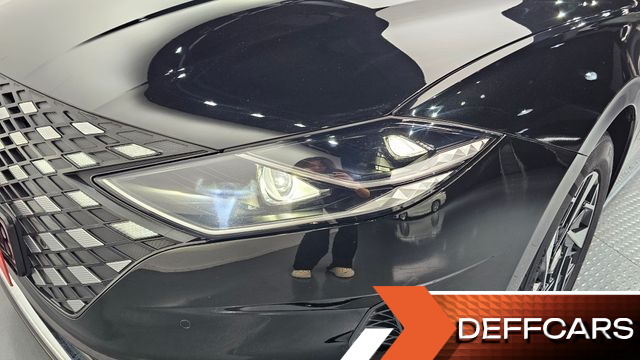Hyundai GRANDEUR Le Blanc купить на сайте DeffCars