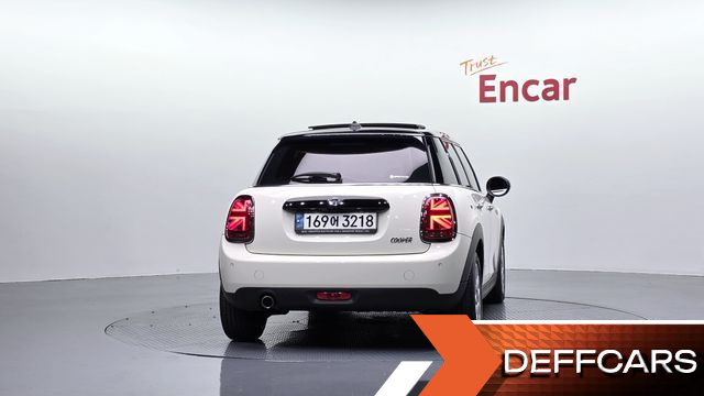 Mini COOPER 5Door HIGH 3rd купить на сайте DeffCars