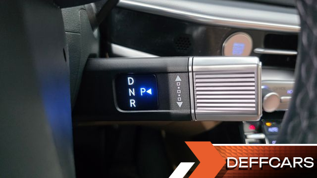 Hyundai GRANDEUR 2,5 Gasoline 2WD Premium купить на сайте DeffCars