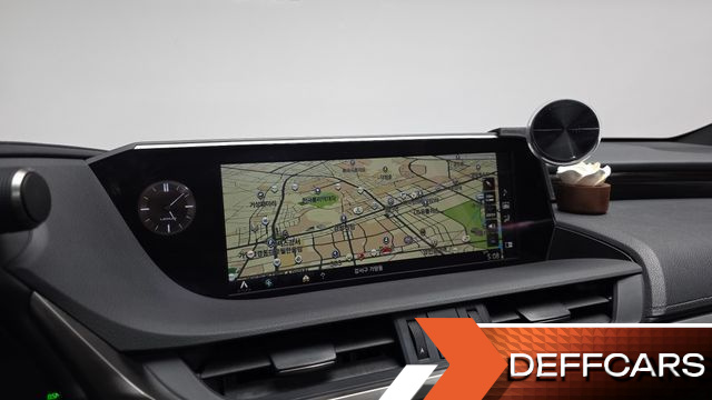 Lexus ES Executive купить на сайте DeffCars