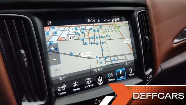 Maserati LEVANTE 3.0 AWD Sport купить на сайте DeffCars