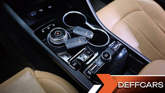 Kia K5 2.0 Prestige купить на сайте DeffCars