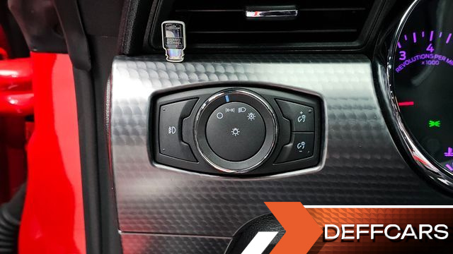 Ford MUSTANG Coupe купить на сайте DeffCars