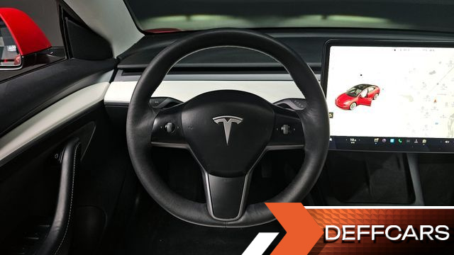 Tesla MODEL 3 Long Range AWD купить на сайте DeffCars
