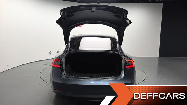 Tesla MODEL 3 Standard Range Plue RWD купить на сайте DeffCars
