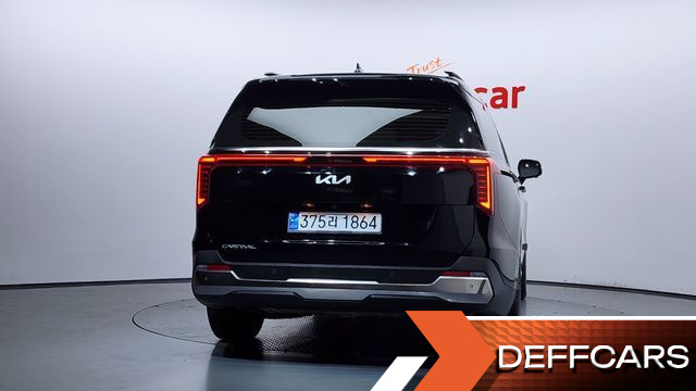 Kia CARNIVAL 9-Seater Signature купить на сайте DeffCars