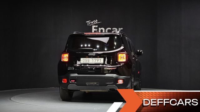Jeep RENEGADE 2.0 Diesel Tailhawk AWD купить на сайте DeffCars