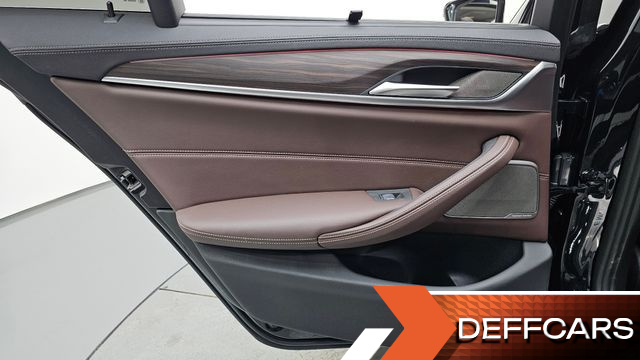BMW 5-SERIES 530i xDrive Luxury купить на сайте DeffCars
