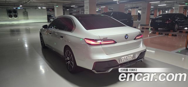 BMW 7-SERIES 740i xDrive M Sport купить на сайте DeffCars